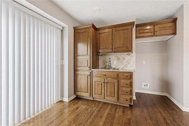 1846 Loughrey Street, Liberty, MO 64068