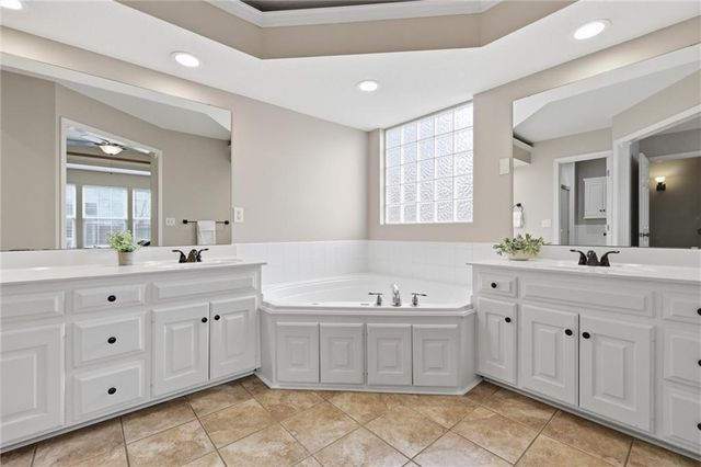 1846 Loughrey Street, Liberty, MO 64068