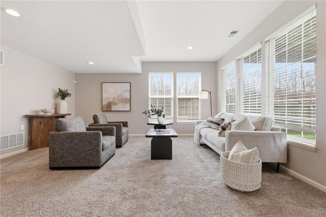 1846 Loughrey Street, Liberty, MO 64068