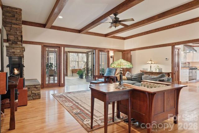 146 Harbor Watch Drive N, Statesville, NC 28677