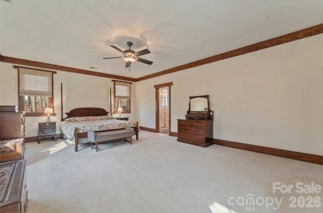 146 Harbor Watch Drive N, Statesville, NC 28677