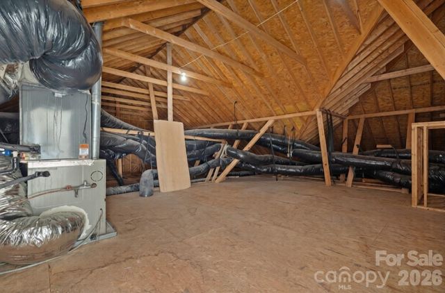 146 Harbor Watch Drive N, Statesville, NC 28677