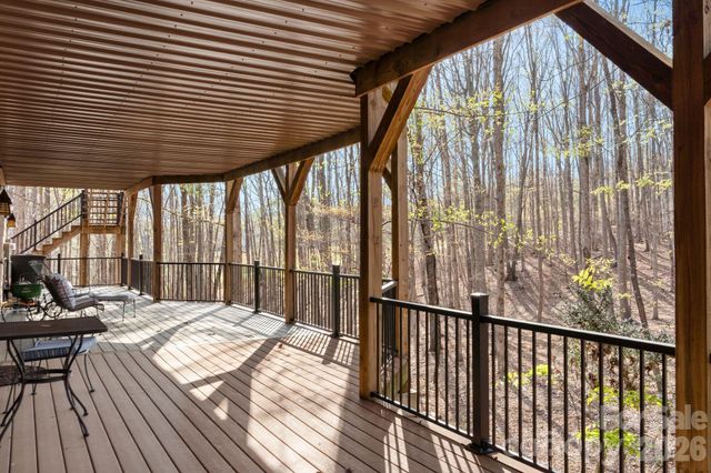 146 Harbor Watch Drive N, Statesville, NC 28677