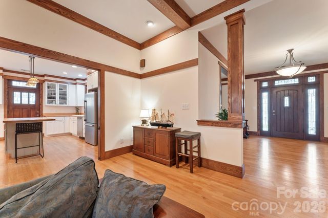 146 Harbor Watch Drive N, Statesville, NC 28677