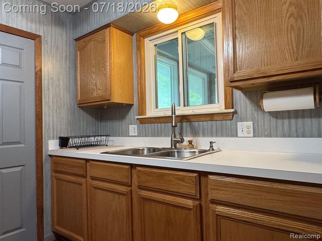46030 Huling Street, Utica, MI 48317