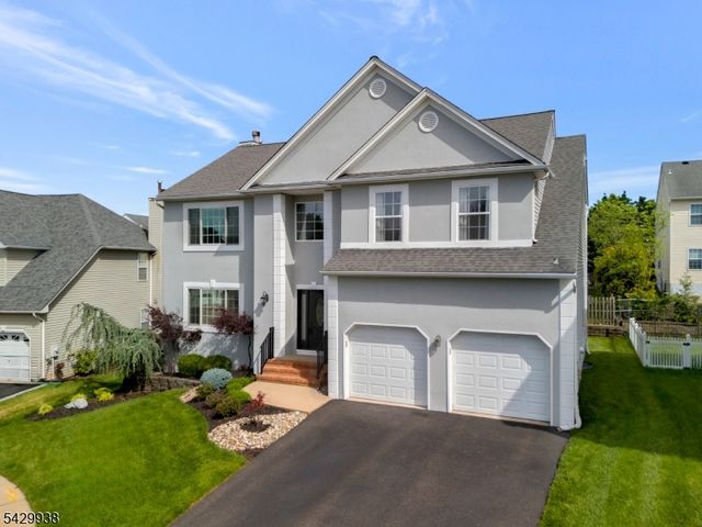 6 Sally Ct, Bridgewater Twp., NJ 08807