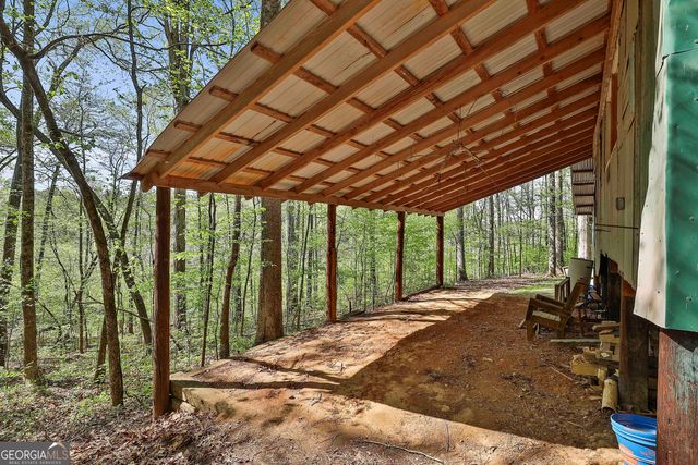 161 Hutchinson Lake Road, Senoia, GA 30276