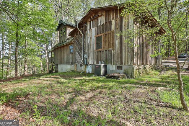 161 Hutchinson Lake Road, Senoia, GA 30276