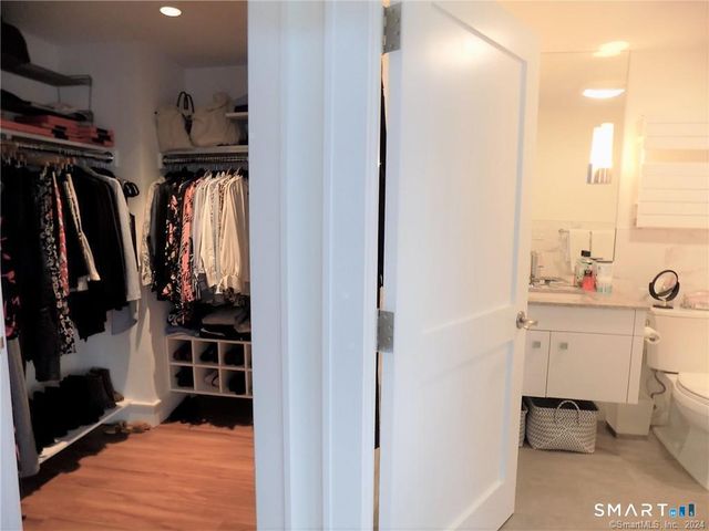 5 Church Lane 410, Westport, CT 06880