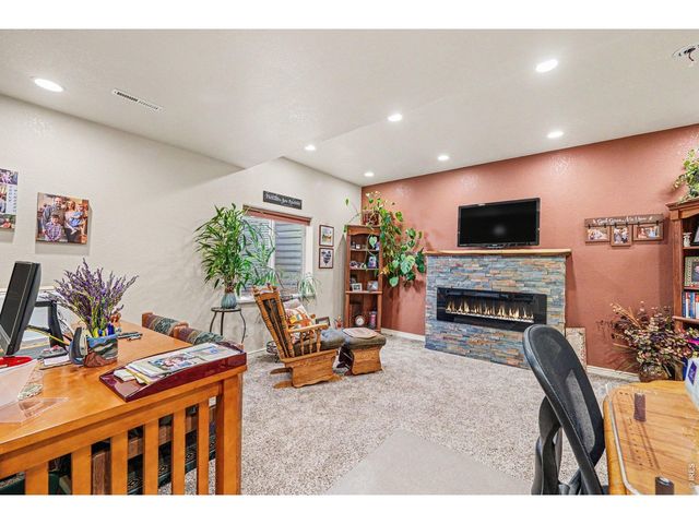 1917 80th Ave, Greeley, CO 80634