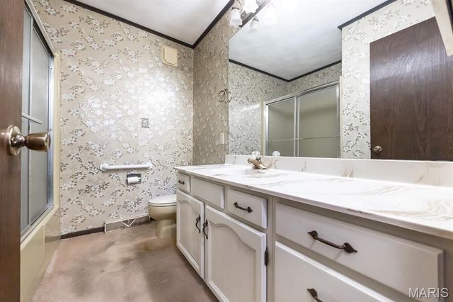 717 Knipp Avenue, Mascoutah, IL 62258