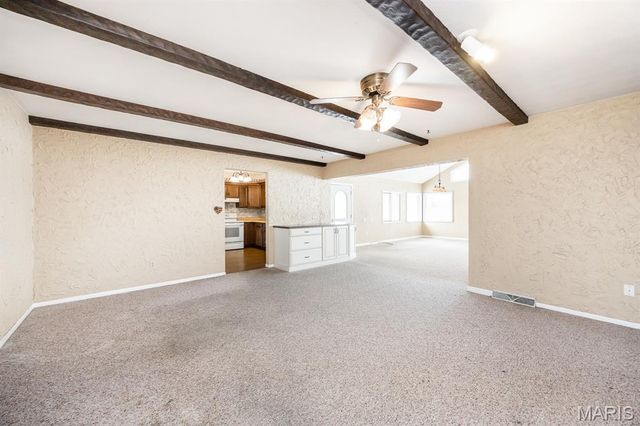 717 Knipp Avenue, Mascoutah, IL 62258