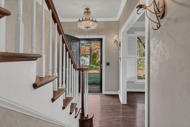 620 Estes Rd, Nashville, TN 37215