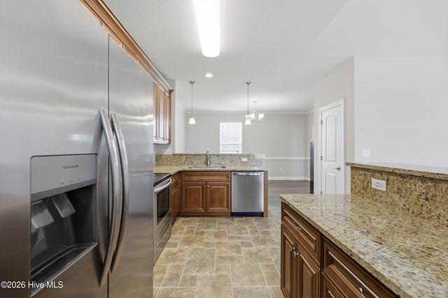 304 Mizzen Way, Elizabeth City, NC 27909