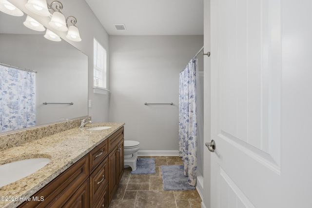 304 Mizzen Way, Elizabeth City, NC 27909