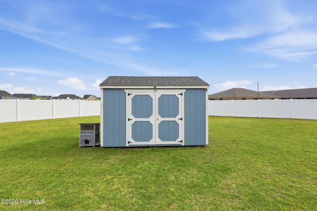304 Mizzen Way, Elizabeth City, NC 27909