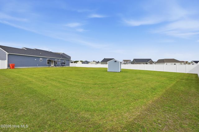 304 Mizzen Way, Elizabeth City, NC 27909