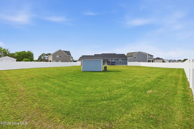 304 Mizzen Way, Elizabeth City, NC 27909