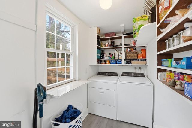 219 N CHURCH ST, Woodstock, VA 22664