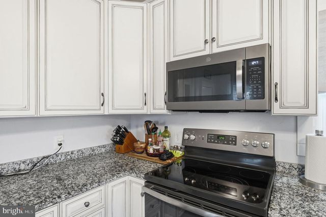 219 N CHURCH ST, Woodstock, VA 22664