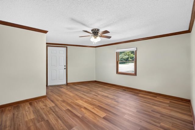 1380 Foster Road, Inman, SC 29349