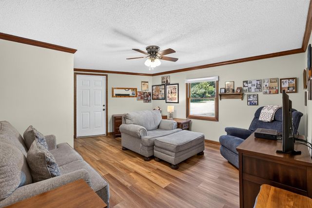 1380 Foster Road, Inman, SC 29349