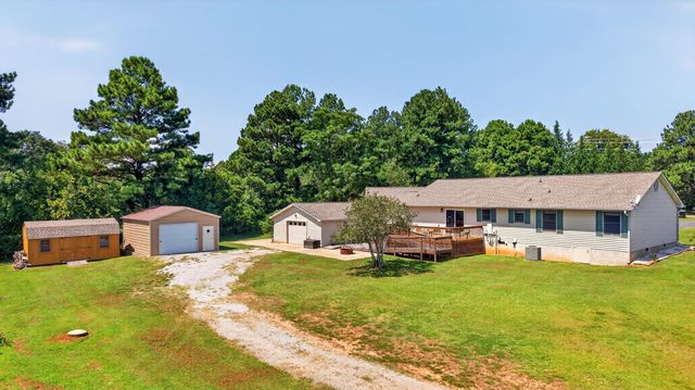 1380 Foster Road, Inman, SC 29349