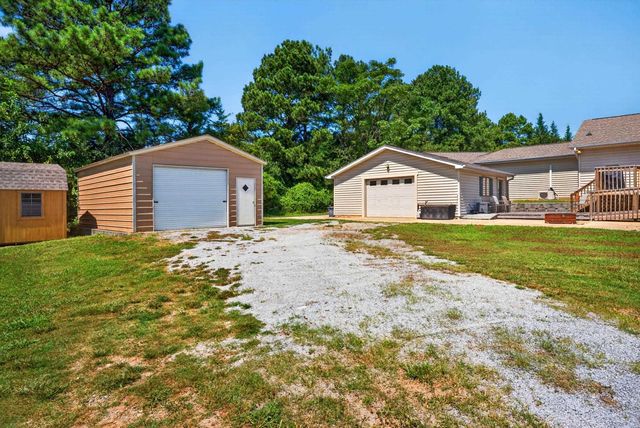 1380 Foster Road, Inman, SC 29349