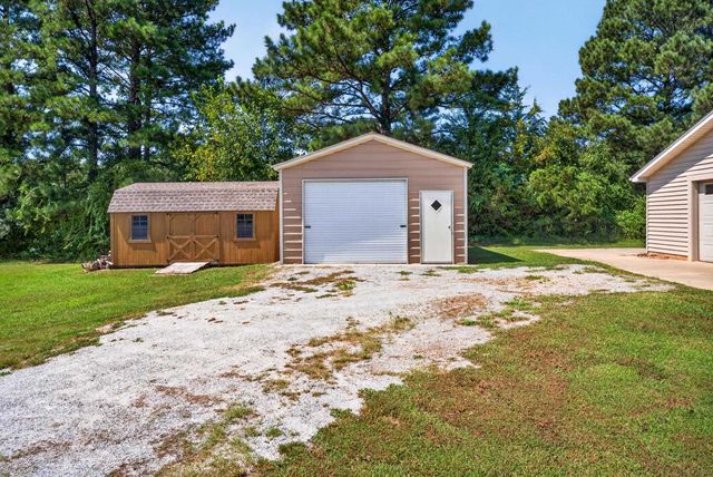 1380 Foster Road, Inman, SC 29349
