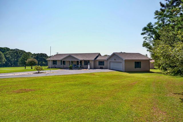 1380 Foster Road, Inman, SC 29349
