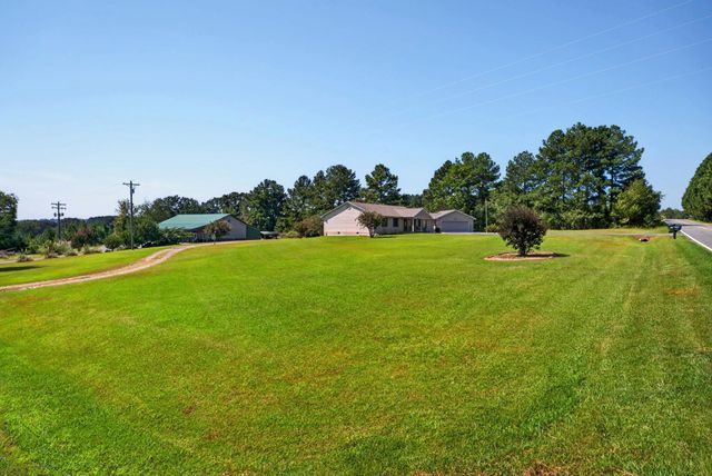 1380 Foster Road, Inman, SC 29349