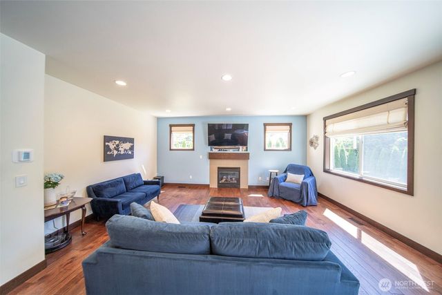 14426 40th Avenue W, Lynnwood, WA 98087