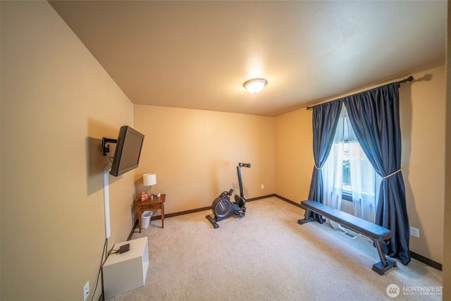 14426 40th Avenue W, Lynnwood, WA 98087
