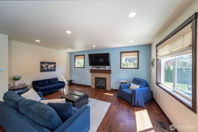 14426 40th Avenue W, Lynnwood, WA 98087