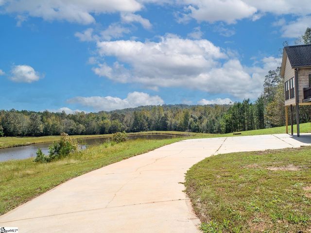 3973 S Harper Street Extension, Laurens, SC 29360