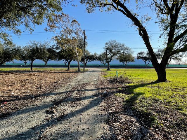 0 Bay St, Texas City, TX 77590