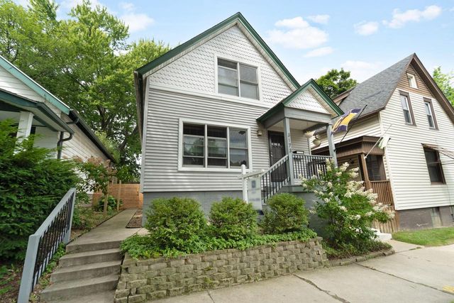 3173 N Bremen STREET, Milwaukee, WI 53212