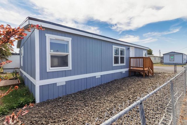 15610 W SR 2 Hwy, Medical Lake, WA 99022