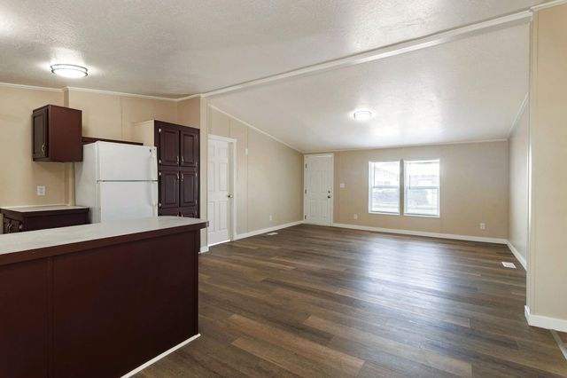15610 W SR 2 Hwy, Medical Lake, WA 99022
