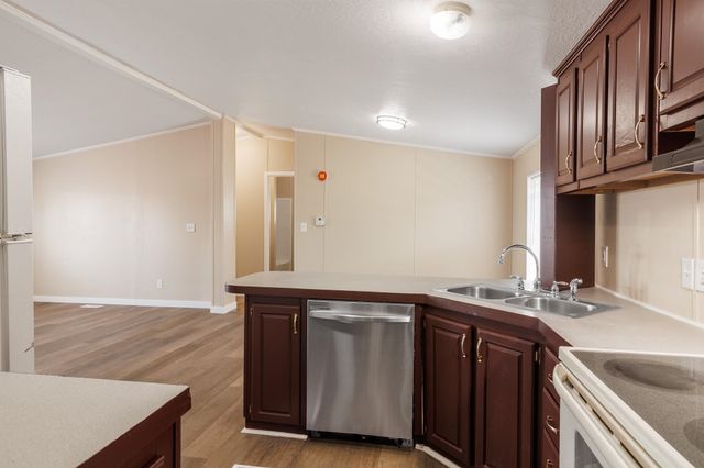 15610 W SR 2 Hwy, Medical Lake, WA 99022
