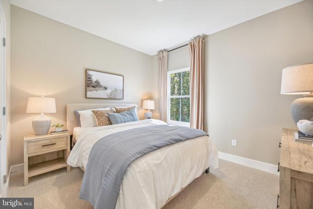 129 MASCOUTEN ST, Winchester, VA 22602