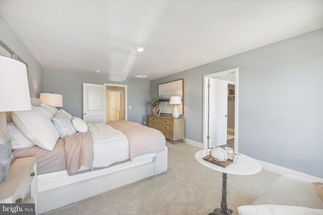 129 MASCOUTEN ST, Winchester, VA 22602