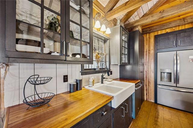 295 Incachee Court, Woodbine, GA 31569