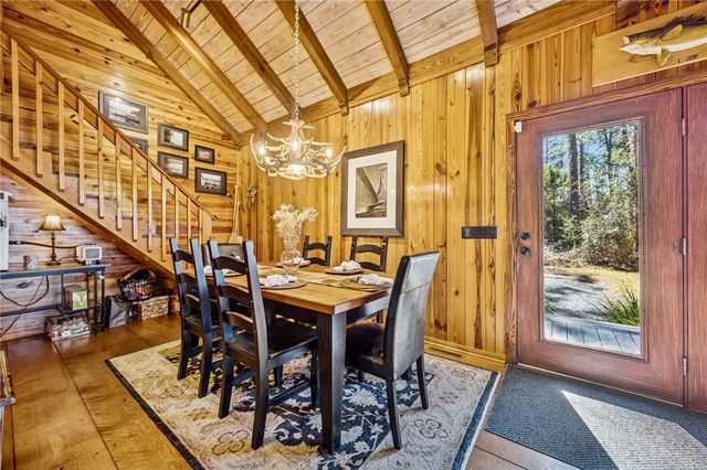 295 Incachee Court, Woodbine, GA 31569