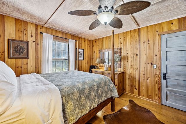 295 Incachee Court, Woodbine, GA 31569