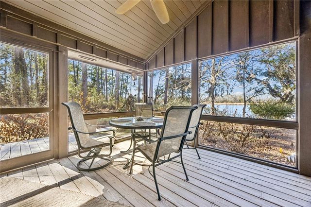 295 Incachee Court, Woodbine, GA 31569