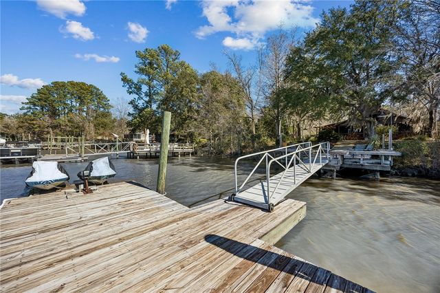 295 Incachee Court, Woodbine, GA 31569