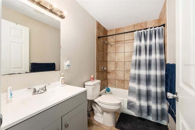 5818 NW 3RD PLACE, Ocala, FL 34482