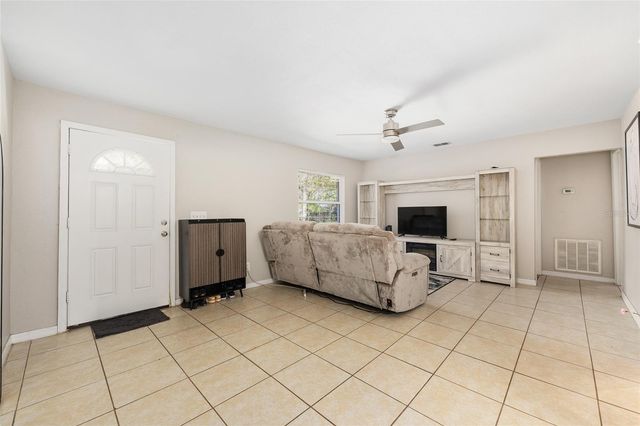 5818 NW 3RD PLACE, Ocala, FL 34482