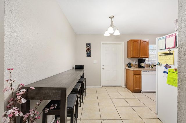 5818 NW 3RD PLACE, Ocala, FL 34482